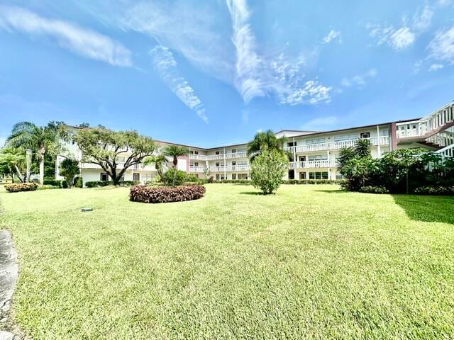 Building Photo - 156 Fanshaw D