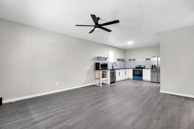 Photo - 601 Southwood Ave