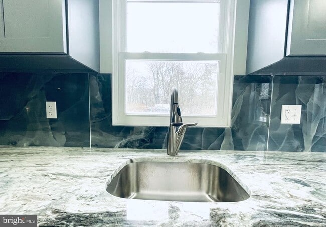 Photo - 199 Hardytown Rd