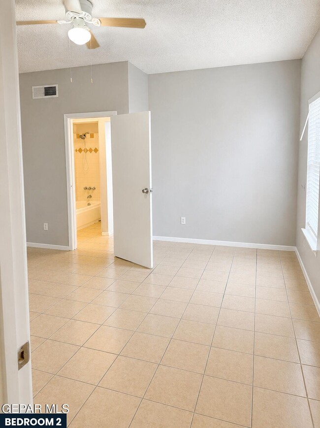 Photo - 1305 E San Antonio Ave