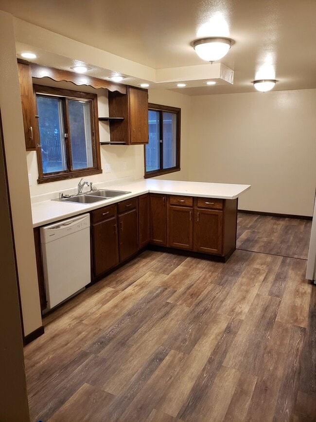 Beautiful 3 bedroom 2 bath Single Family H... - Beautiful 3 bedroom 2 bath Single Family H... House