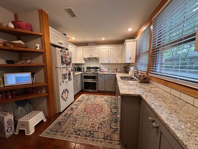 Photo - Cute 3/2.5 Townhome Near Downtown Durham