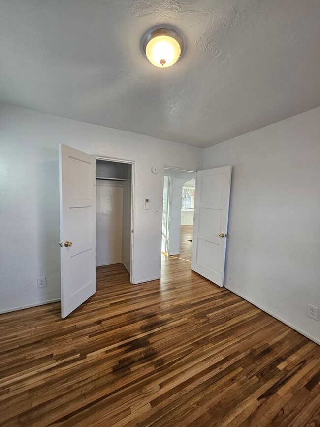 Photo - 2 Bed 2 Bath, office+ W/D Hook up