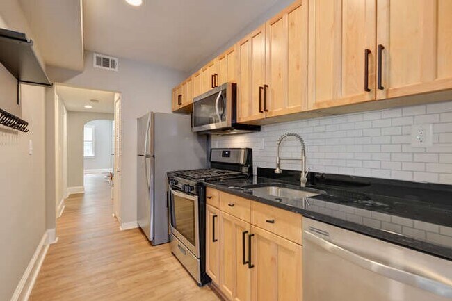 Photo - 1203 Euclid St NW Unit 2