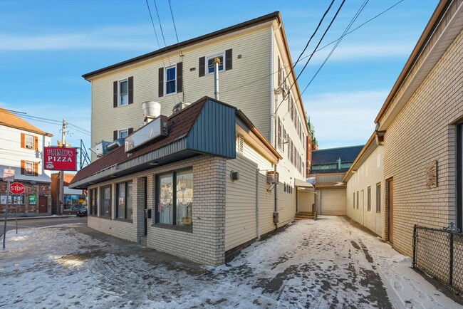 Photo - 312 Rivet St Unit 2