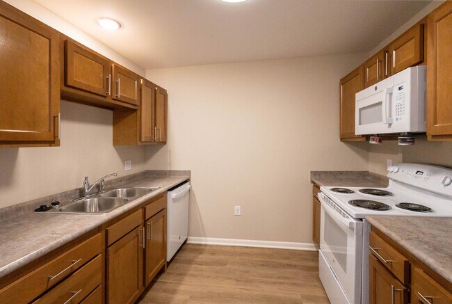 Photo - Columbus Renaissance Housing I