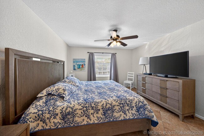 Photo - 6457 Bay Club Dr Unit 4