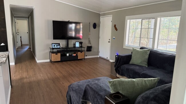 Photo - 5280 Old French Town Rd