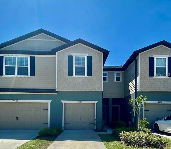 Building Photo - 9141 Hillcroft Dr