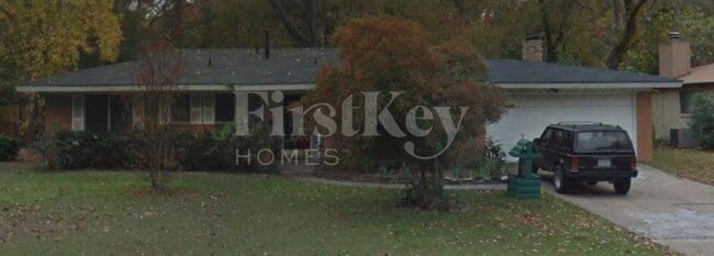 Building Photo - 7000 Meadowbrook Dr