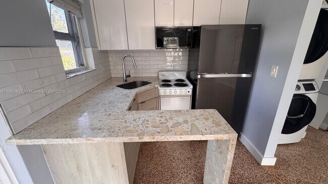 Photo - 1116 NE 16th Terrace Unidad 1