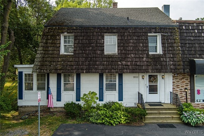 Building Photo - 8511 Sheridan Dr Rental