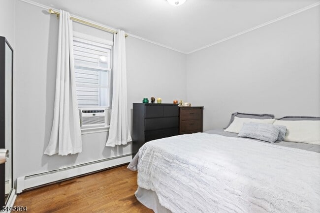 98 Bergen Ave Unit 1