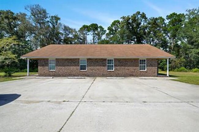 Building Photo - 38 Webb Ct NE