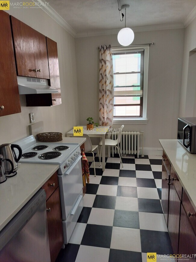Photo - 82 Jersey St Condo Unit 44