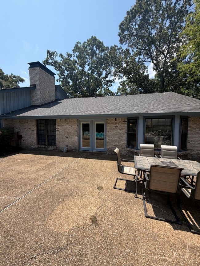 Photo - 1101 Silverwood Cove