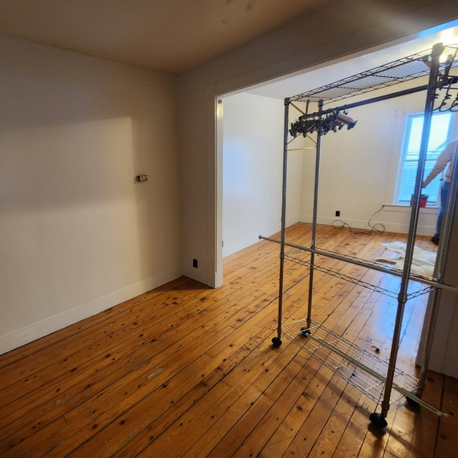 Photo - 12 Downing St Unit 2