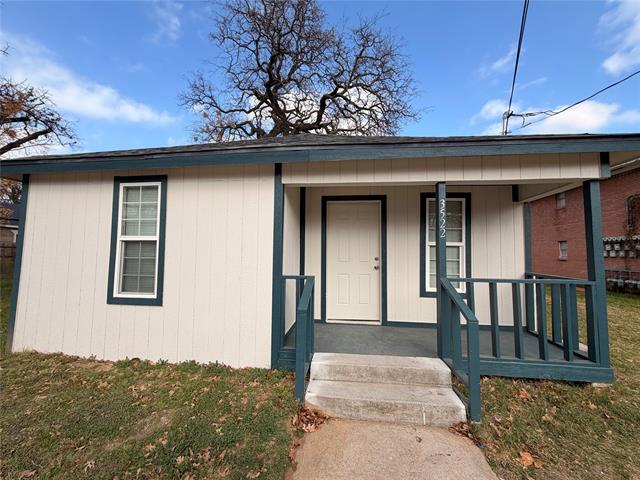 Photo - 3522 Roberts Ave