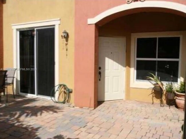 Building Photo - 962 SW 143rd Ave Unit 2207