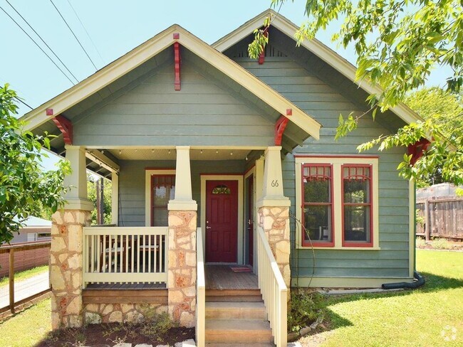 Building Photo - 66 Chicon St Rental