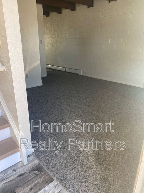 Photo - 165 Monroe Ave House
