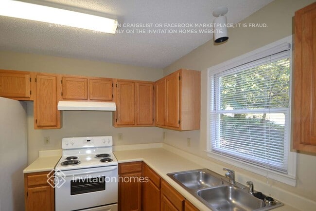 Photo - 1108 Clifford Dr