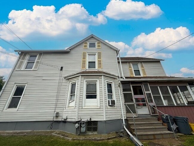 Photo - 234 Grand Ave Unit 4