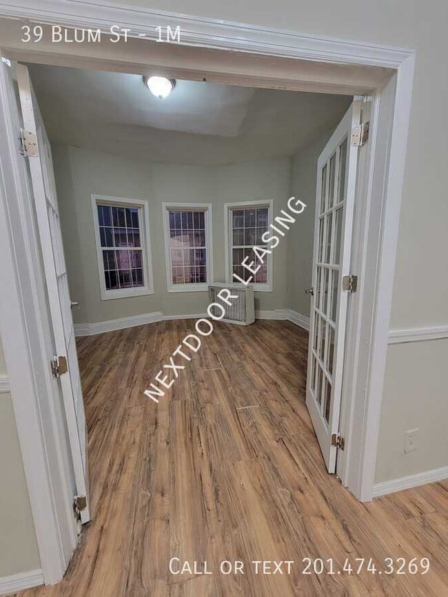 Photo - 39 Blum St Unit 1M