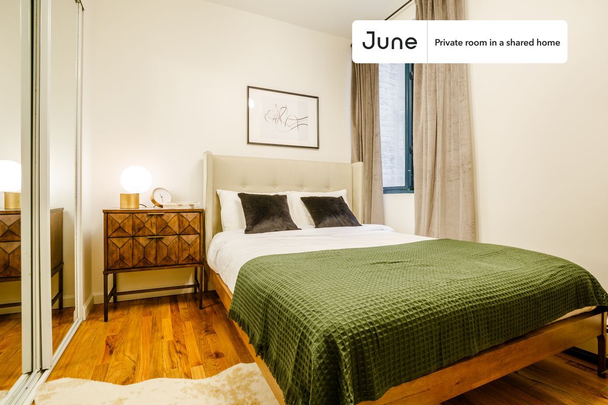 Private bedroom in 5 bed/2 bath Home - Private bedroom in 5 bed/2 bath Home