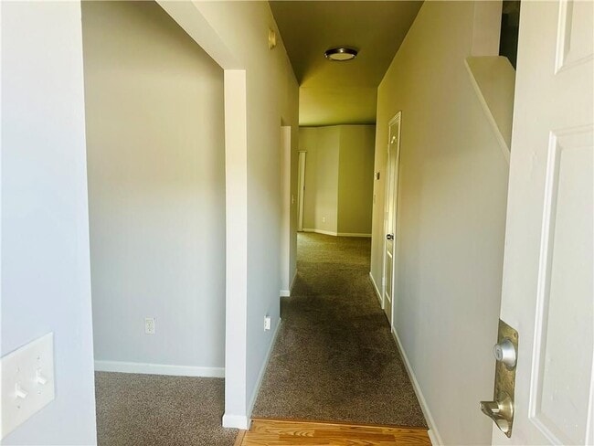 Photo - 6078 Oak Bend Ct