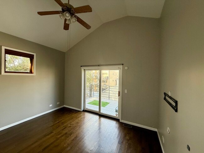 Photo - 2416 W Thomas St Unit 3