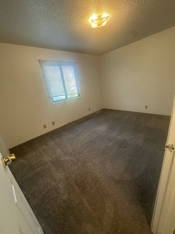 Photo - 4804 S Union St