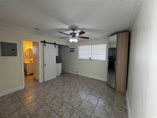Photo - 5050 NE 15th Ave Unit 5052B