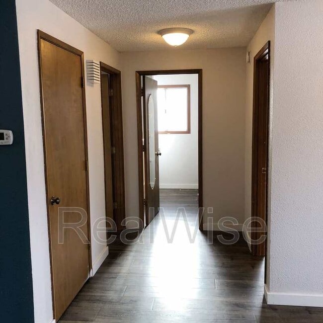Photo - 2960 SW 23rd St