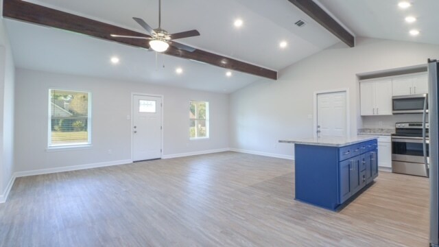 Photo - 12520 Beacon St