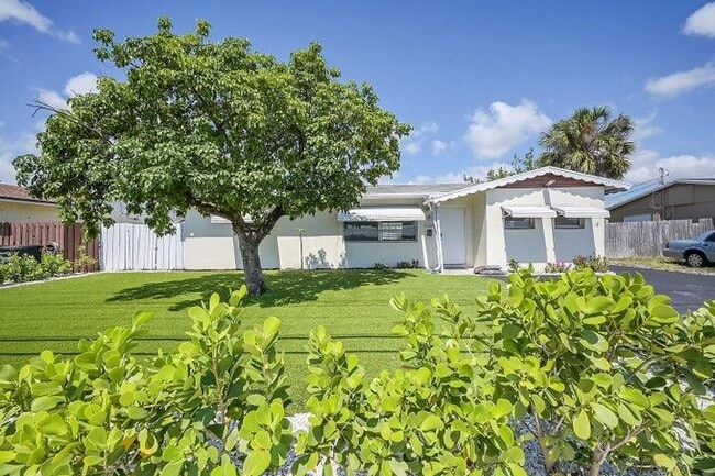 Photo - 1308 S Congress Ave