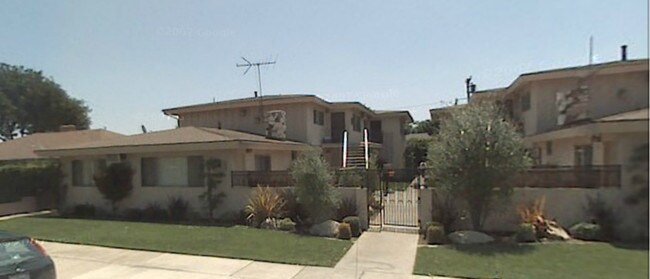 Photo - 10020 Pomering Rd Unit A