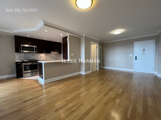 Photo - 80 N Moore St Unit 36LM