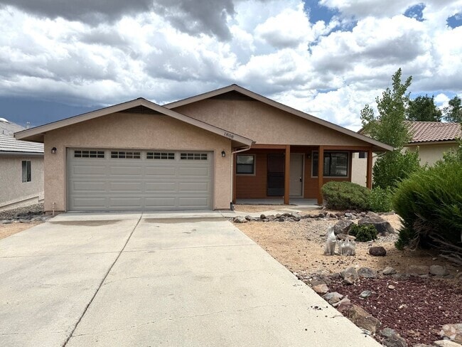 Building Photo - Nice home in Cliff Rose