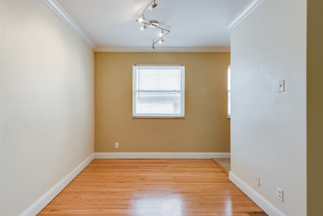 Photo - 7844-7848 Big Bend Blvd