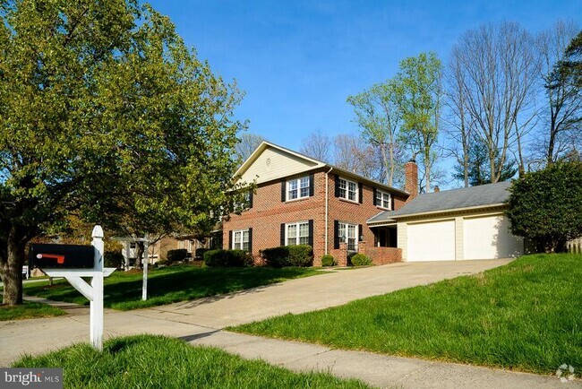 Building Photo - 3909 Bentwood Ct Rental