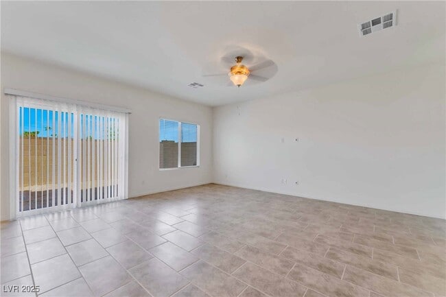 Photo - 4131 Agama St