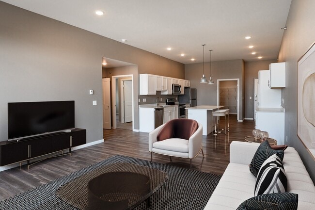 Fargo, ND 29 West Apartments | Living