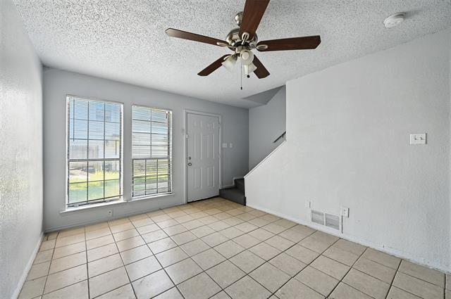 Photo - 4949 Miller Ave