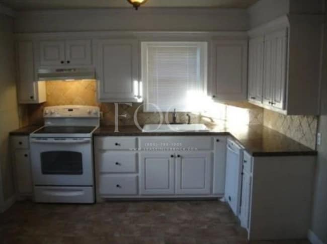 Photo - Beautiful Hardwood floors!  3/1/1 in the Medical District