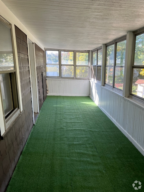 Building Photo - 12209 Corlett Ave Rental