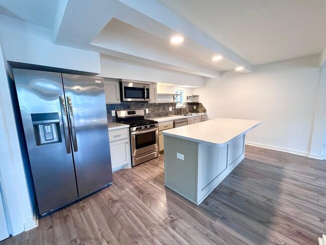 Photo - 2012 Elmen St Unit 1