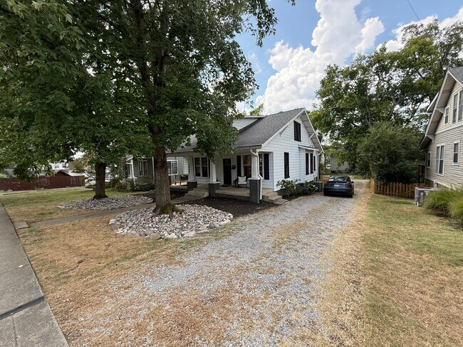 Photo - 2045 24th Ave S