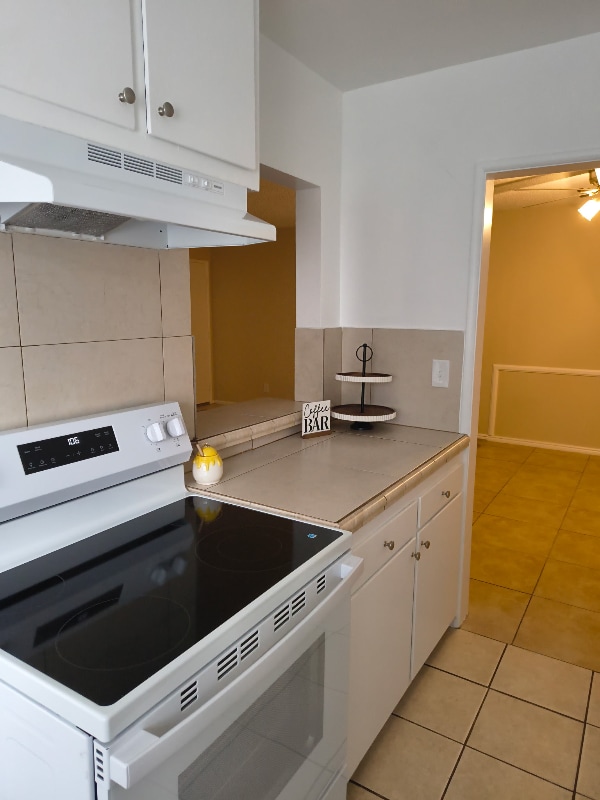 Photo - 400 E Live Oak St Unidad 25