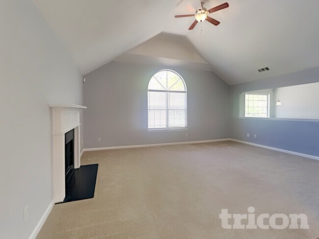 Photo - 6053 Crooked Creek Dr.